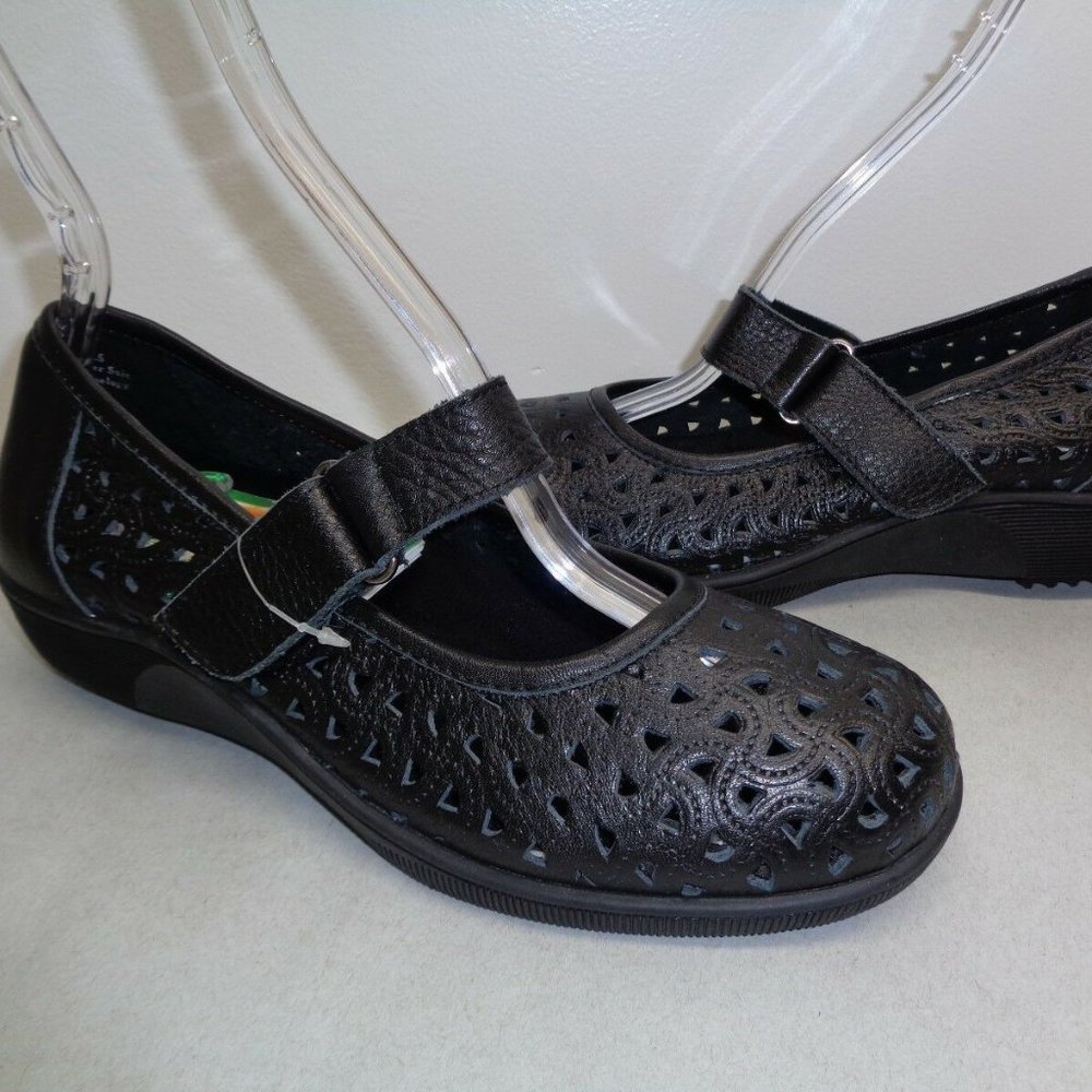 Gravity Defyer Size 6.5 M TAMARIN Black New Shoes